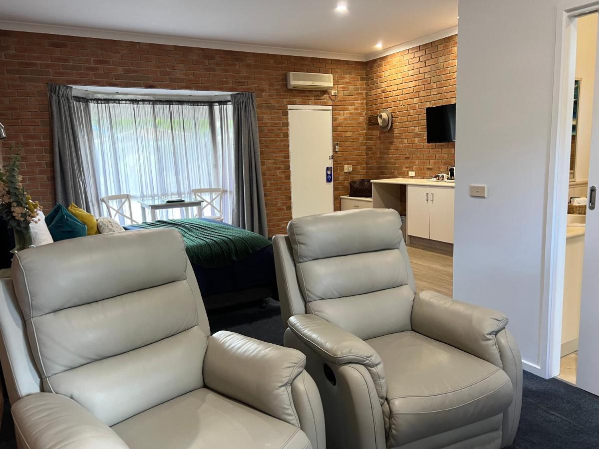 ليكس إنترانس Coastal Waters Motor Inn المظهر الخارجي الصورة